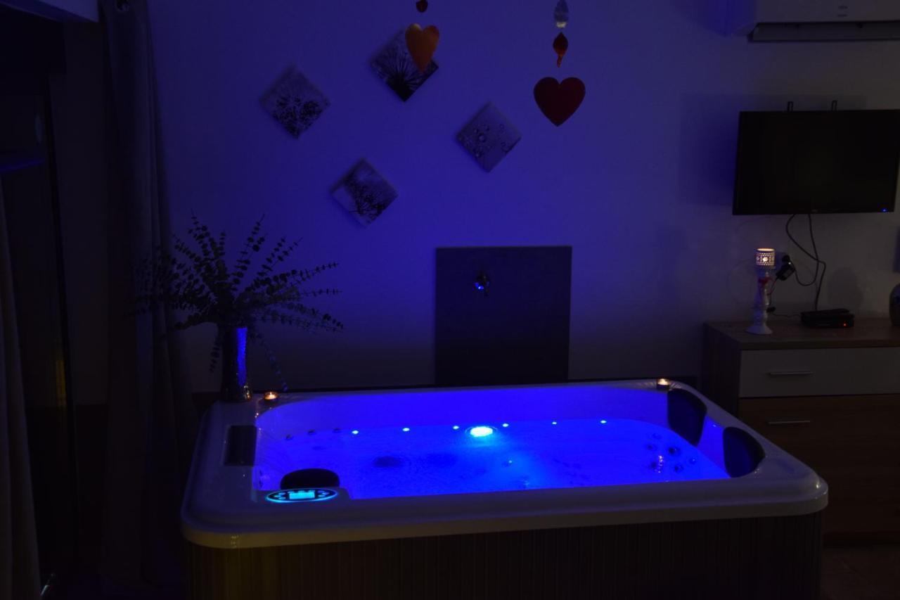 Gites Spa De Charme L Etoile Spa Бенак-е-Казнак Екстер'єр фото